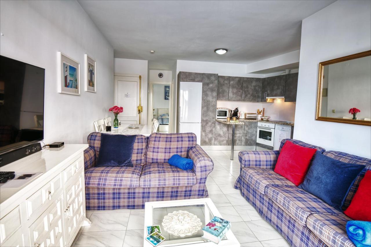 Nerja Center Apartment With Sea View Zewnętrze zdjęcie