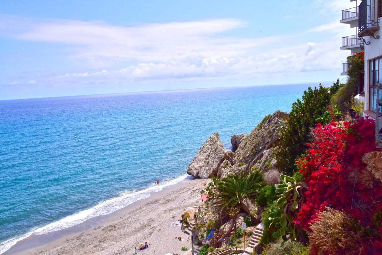 Nerja Center Apartment With Sea View Zewnętrze zdjęcie
