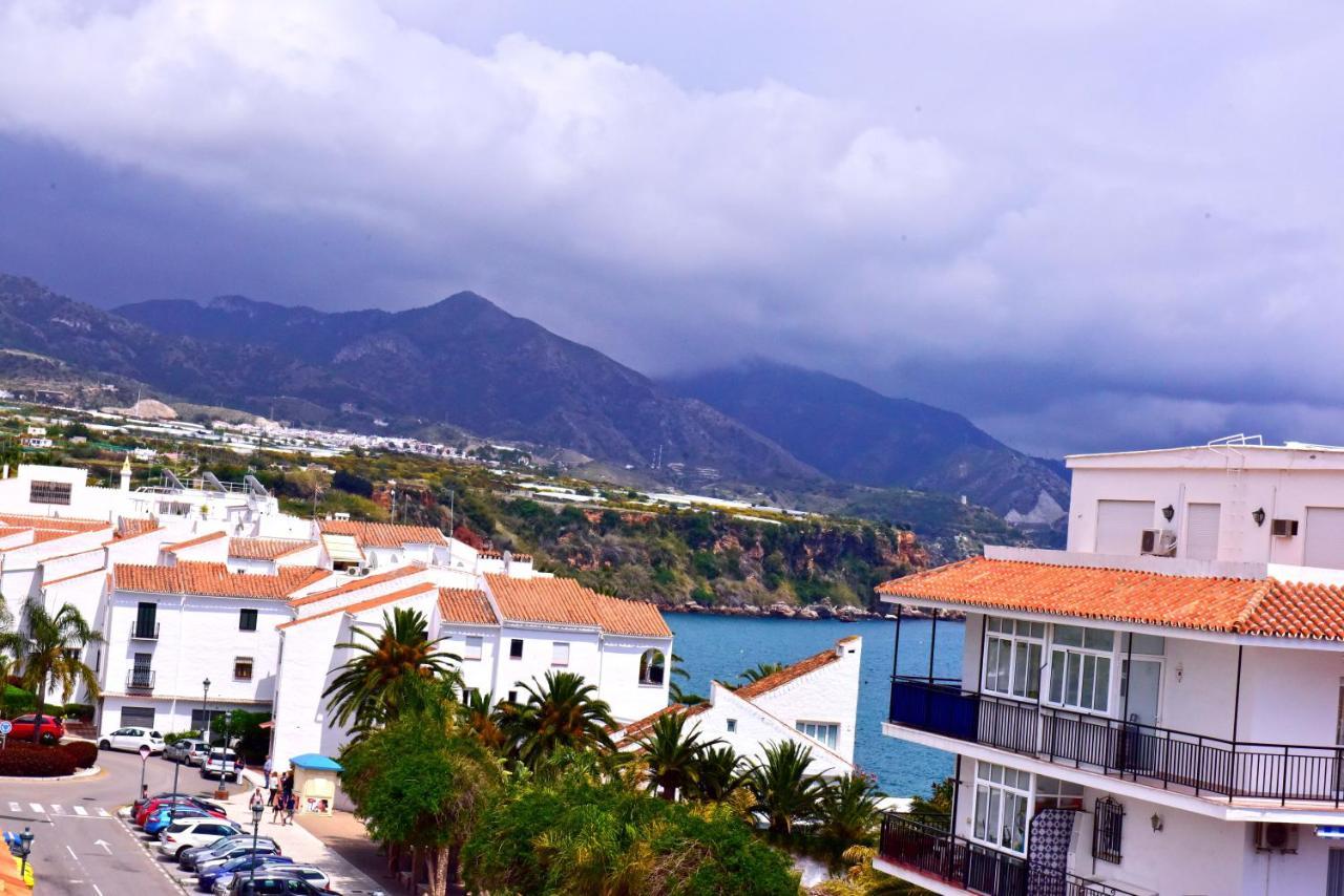 Nerja Center Apartment With Sea View Zewnętrze zdjęcie