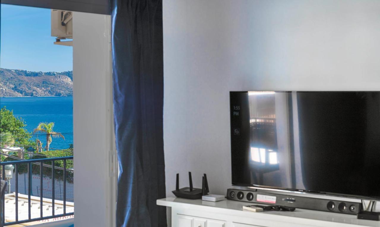 Nerja Center Apartment With Sea View Zewnętrze zdjęcie