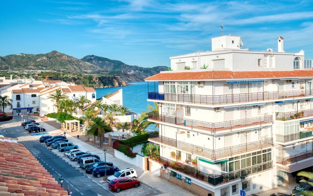 Nerja Center Apartment With Sea View Zewnętrze zdjęcie