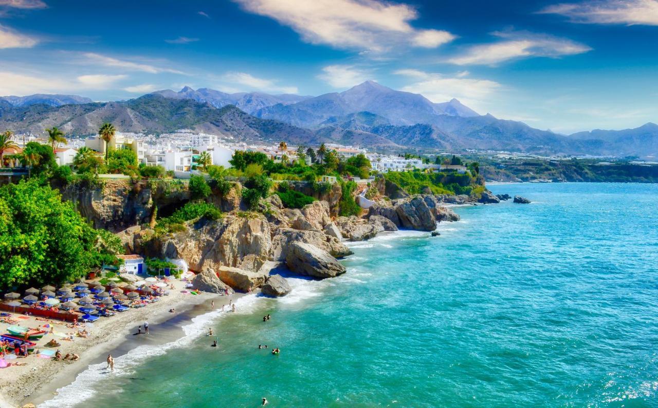 Nerja Center Apartment With Sea View Zewnętrze zdjęcie
